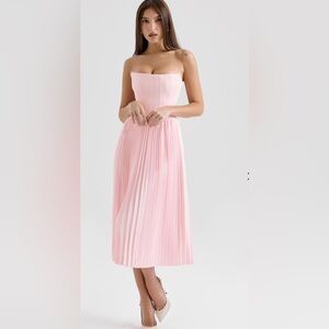 NWT House of CB Marci Pink Pleated Midi Dress